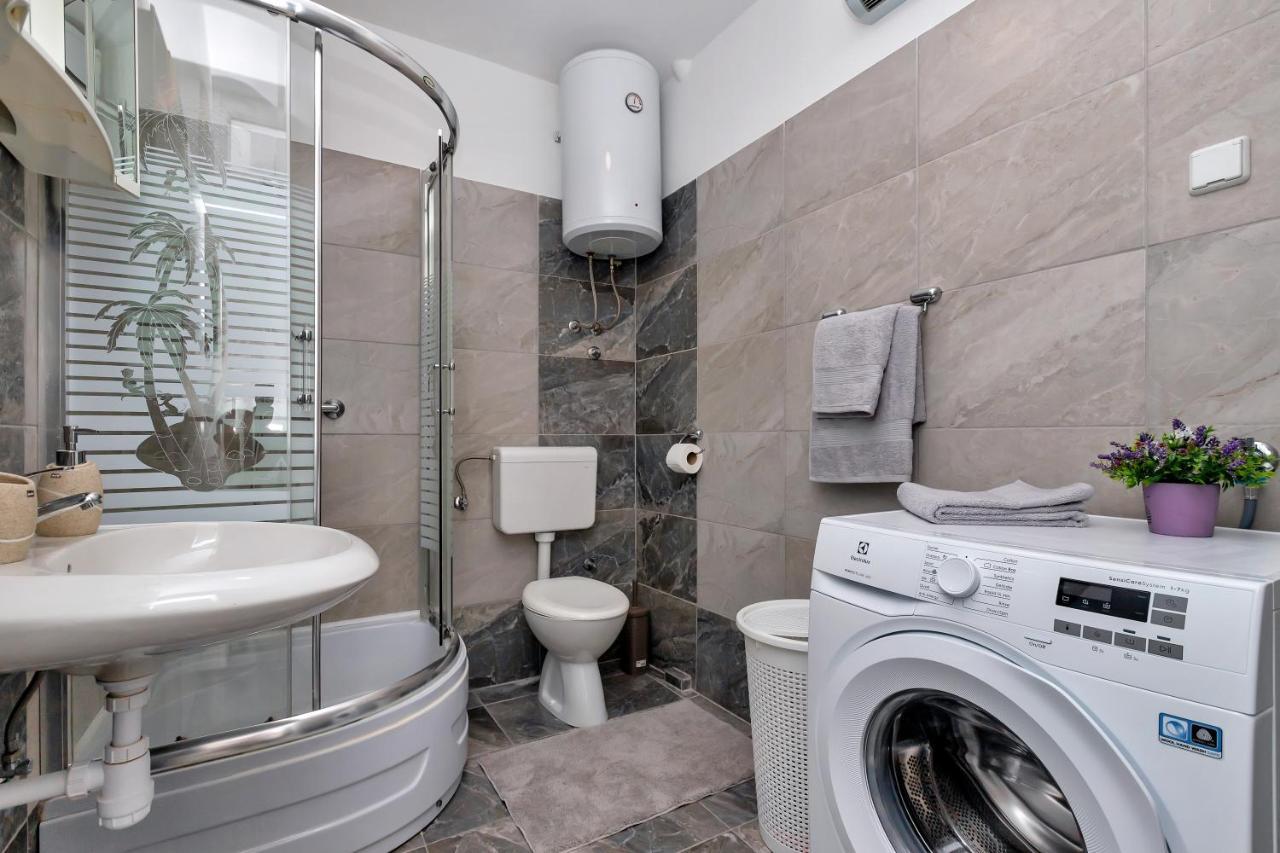 Apartman Koky Makarska Ngoại thất bức ảnh