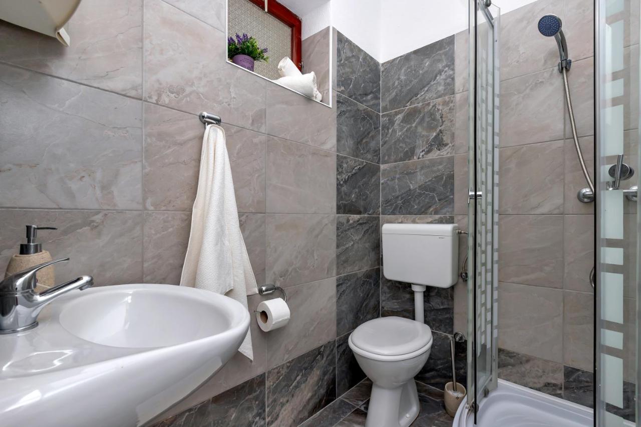 Apartman Koky Makarska Ngoại thất bức ảnh
